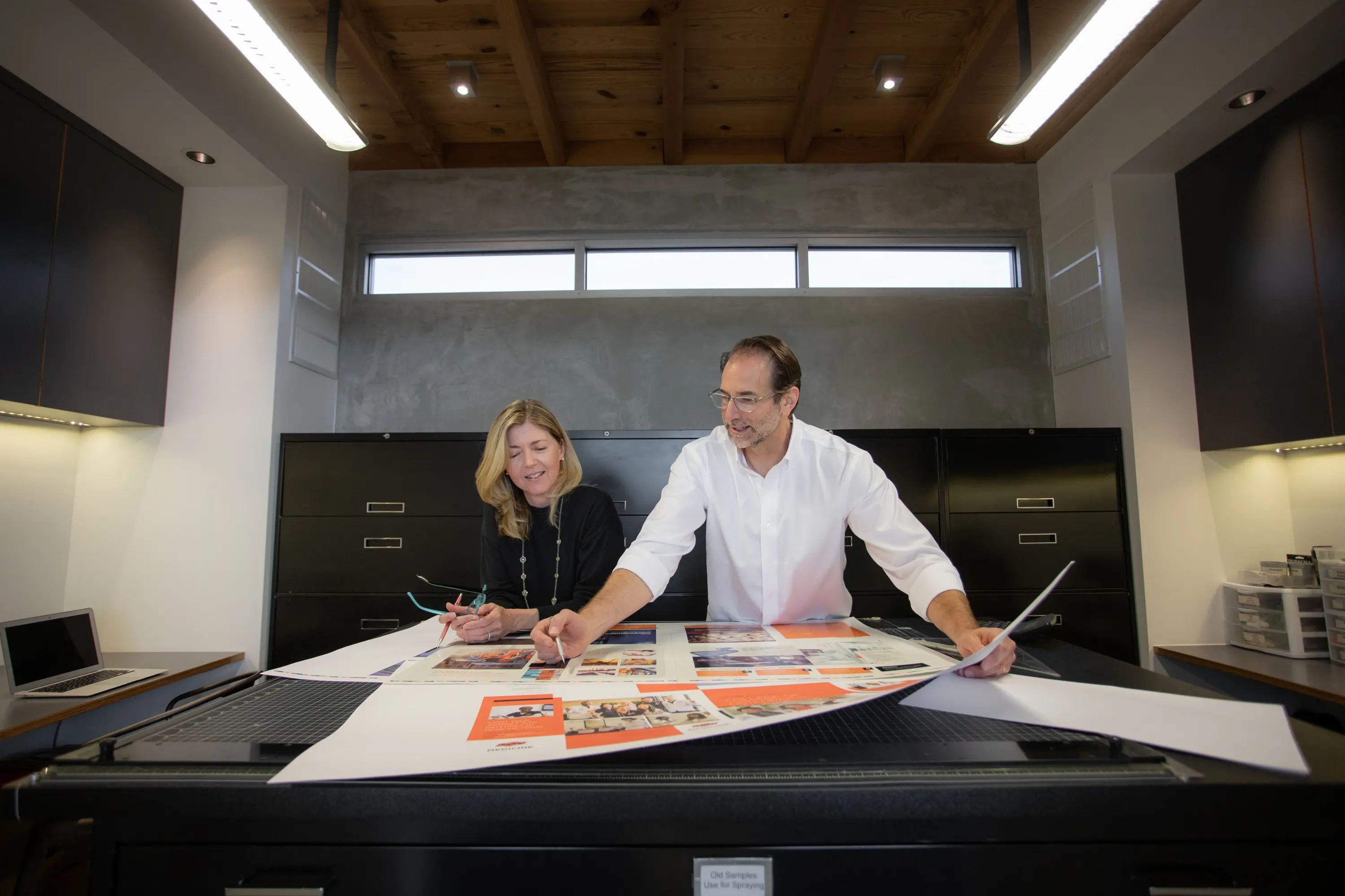 Station8 co-founders David Clark and Laura Crouch begin working together as a graphic design/writing team.